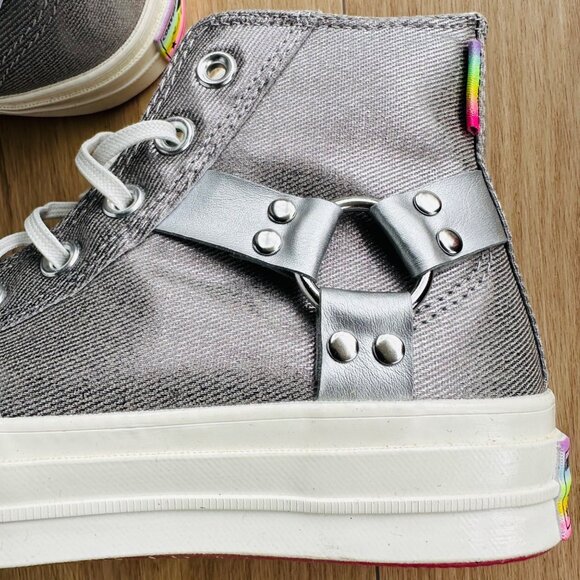 ❤️Converse Chuck 70 Pride Hi Silver Sz 7 Women's Shoes Metallic Sneaker A10214C - Picture 10 of 14